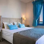 Villa Fmn 1 *